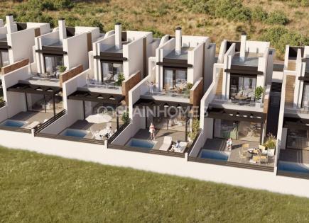 Villa for 500 000 euro in Torrevieja, Spain