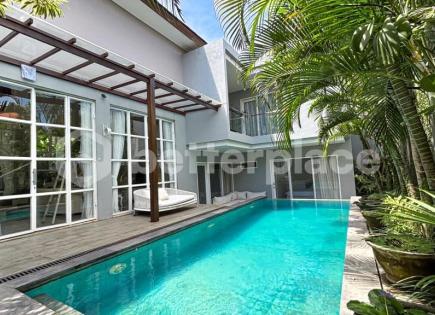 Villa for 626 706 euro in Umalas, Indonesia
