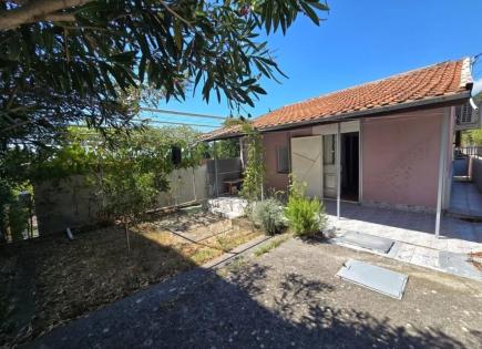 Casa para 66 000 euro en Sutomore, Montenegro