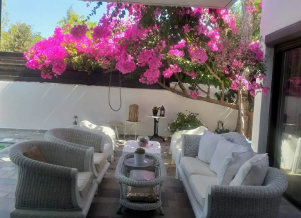 House for 2 650 euro per month in Empa, Cyprus