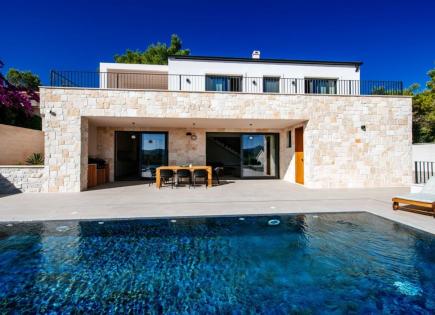 Villa für 1 250 000 euro in Kroatien