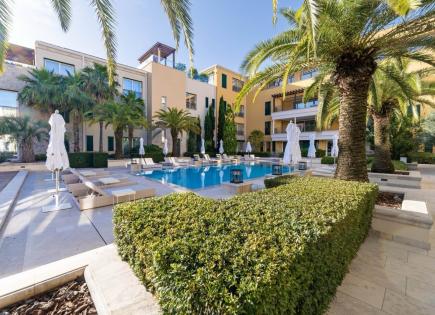 Wohnung für 650 000 euro in Herceg-Novi, Montenegro