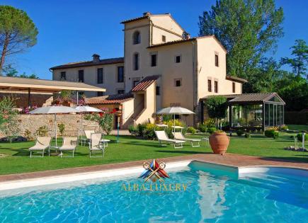 Villa in San Gimignano, Italy (price on request)