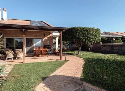 Villa para 525 000 euro en Staletti, Italia