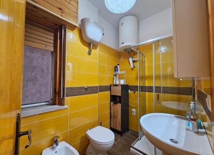 Appartement pour 49 000 Euro à Scalea, Italie