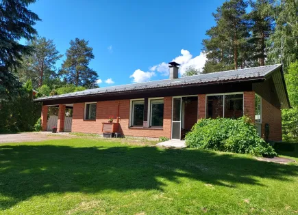 Haus für 89 000 euro in Punkaharju, Finnland