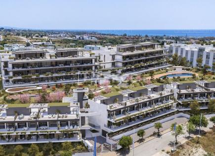 Apartment for 500 000 euro in Estepona, Spain
