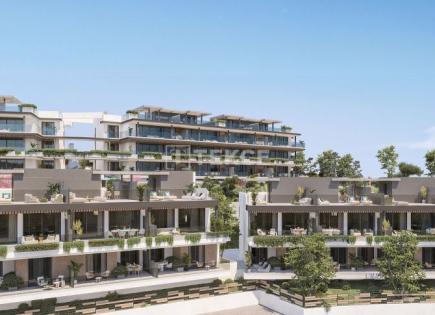 Apartment for 730 000 euro in Estepona, Spain