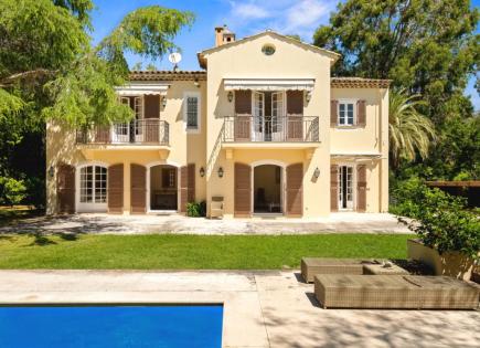 Villa for 4 600 000 euro in Saint-Jean-Cap-Ferrat, France