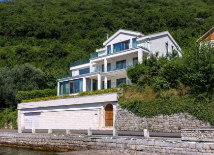 Villa für 2 000 000 euro in Lepetane, Montenegro