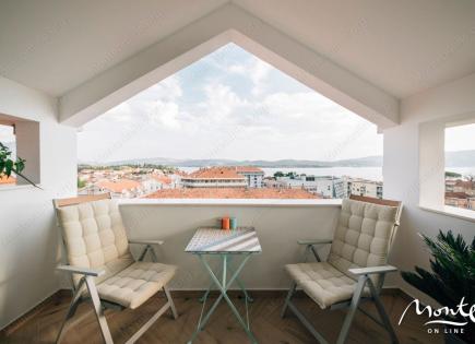 Apartment für 330 000 euro in Tivat, Montenegro