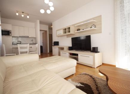 Appartement pour 950 Euro par mois à Budva, Monténégro