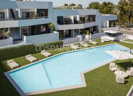 Apartment for 200 000 euro in San Miguel de Salinas, Spain