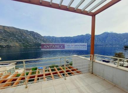 Villa pour 1 100 000 Euro à Stoliv, Monténégro