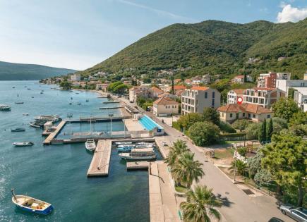 Land for 1 250 000 euro in Bijela, Montenegro