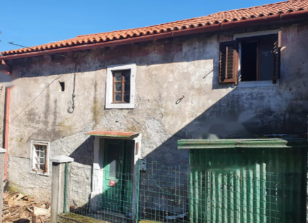 Casa per 89 000 euro a Divača, Slovenia