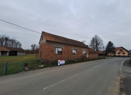 Maison pour 50 000 Euro à Brezovica, Slovénie