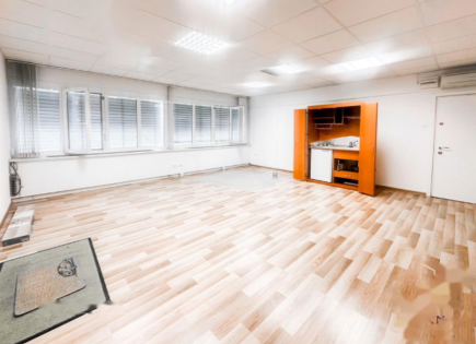Büro für 158 000 euro in Ljubljana, Slowenien