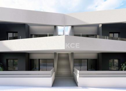 Ático para 255 000 euro en San Miguel de Salinas, España