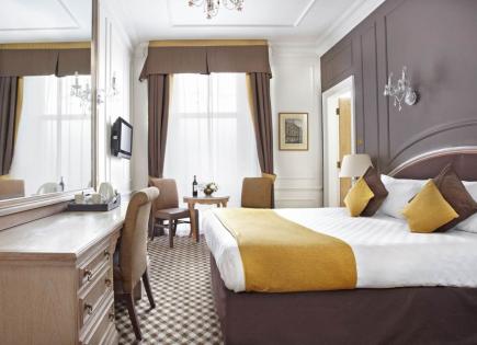 Hotel, albergo per 862 500 000 euro a Londra, Regno Unito