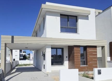Villa per 440 000 euro a Larnaca, Cipro