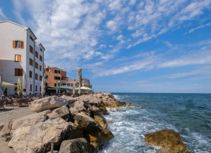 Appartamento per 128 000 euro a Pirano, Slovenia