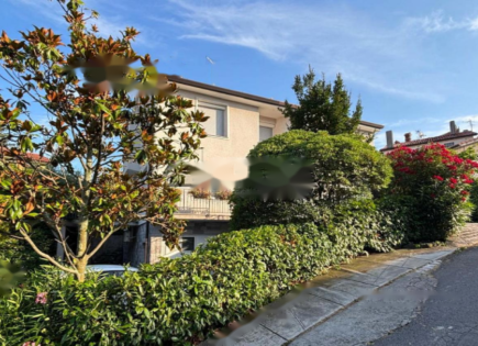 Casa per 1 280 000 euro a Isola, Slovenia