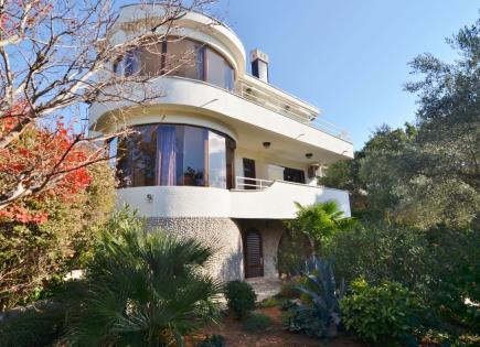 Hotel, albergo per 1 500 000 euro a Krk, Croazia