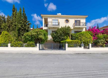Flat for 1 850 000 euro in Limassol, Cyprus