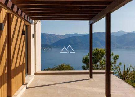 Villa per 950 000 euro a Zabrze, Montenegro