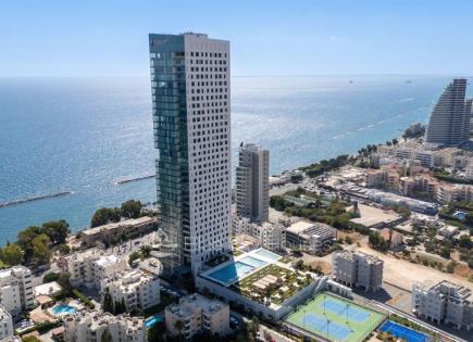 Appartamenti per 1 580 000 euro a Limassol, Cipro