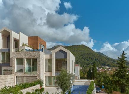 Stadthaus für 610 000 euro in Tivat, Montenegro