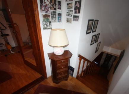 Wohnung für 855 000 euro in Kotor, Montenegro