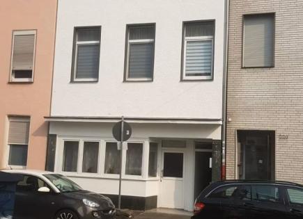 House for 400 000 euro in Monchengladbach, Germany
