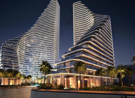 Commercial property for 612 530 euro in Dubai, UAE