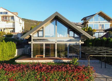 Cottage per 450 000 euro a Tivat, Montenegro