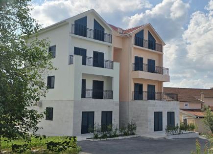 Appartamento per 146 000 euro a Tivat, Montenegro
