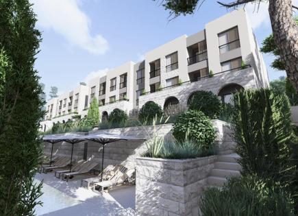 Appartamento per 90 000 euro a Tivat, Montenegro