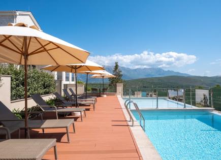 Appartamento per 760 000 euro a Tivat, Montenegro