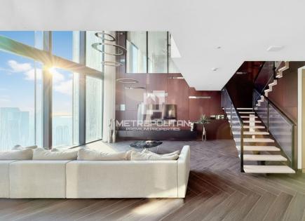 Apartment for 3 472 985 euro in Dubai, UAE