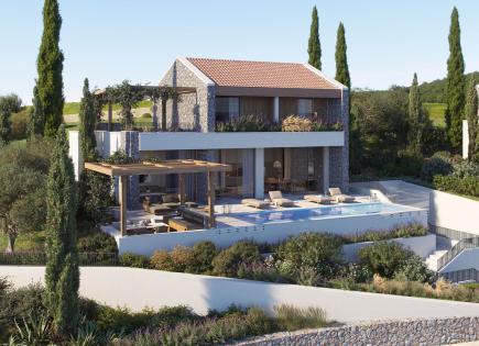 Villa für 3 370 000 euro in Tivat, Montenegro