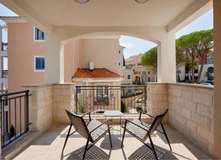 Flat for 485 000 euro on Lustica peninsula, Montenegro