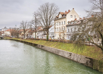 Casa para 1 889 000 euro en Liubliana, Eslovenia