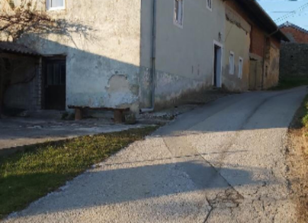 Maison pour 65 000 Euro à Ilirska Bistrica, Slovénie