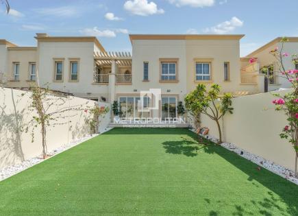 Stadthaus für 826 056 euro in Dubai, VAE