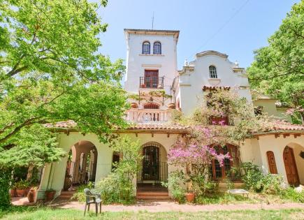 Villa for 844 519 euro in Argentina