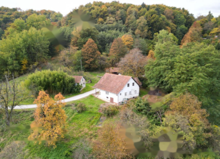 Ferme pour 125 000 Euro à Malečnik, Slovénie