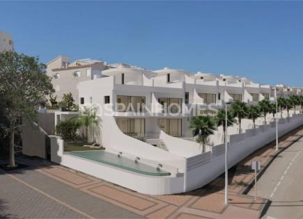 Appartamenti per 550 000 euro a Torrevieja, Spagna