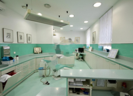 Ufficio per 325 000 euro a Lubiana, Slovenia