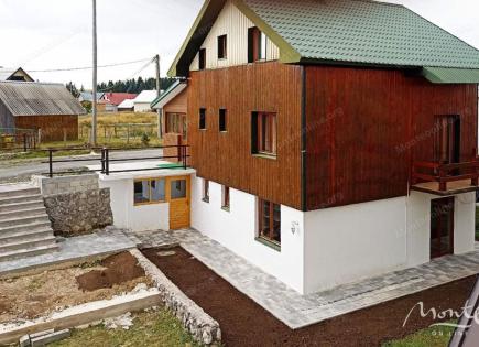 Villa para 220 000 euro en Zabljak, Montenegro